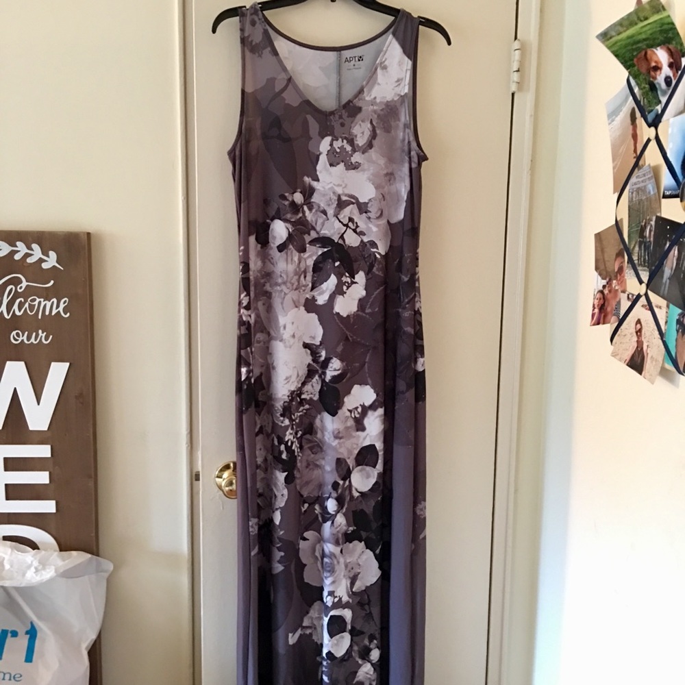 Long maxi type dress